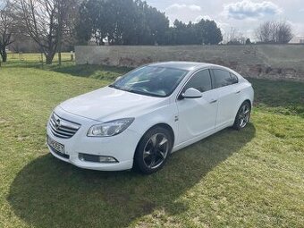 Opel Insignia - porucha motora