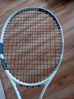 Babolat Pure strike 285g