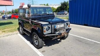 Land Rover Defender 2.5 D 90 kw M5 1.maj 156000km SR