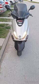 Yamaha majesty 125