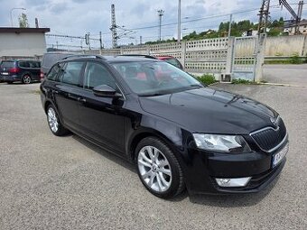 ŠKODA OCTAVIA COMBI 2.0CRTDI 110KW ELEGANCE 146000 KM