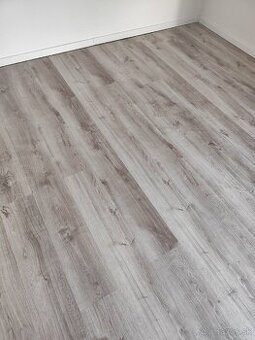 Laminatova podlaha
