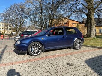 Golf vr5