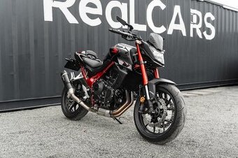 Prenájom Honda CB750R Hornet