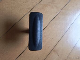 Ovládanie kufra na Hyundai i30 + osvetlenie ŠPZ