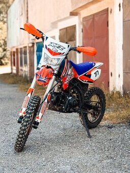 RFZ 125 Jaguar - pitbike