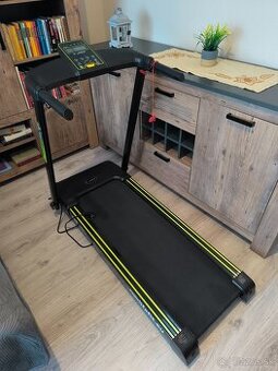 Bežecký pás LIVEFIT TM 1200