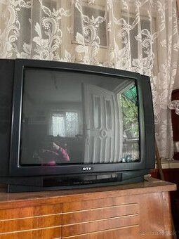 Starý televízor
