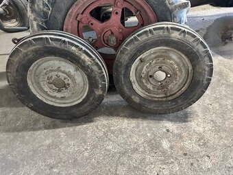 Predné kolesá Zetor 25