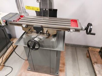 Vrtačko frézka TECHNOLOGIS ZX 7045 B 400 V 390 kg