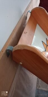 Šmýkačka na postel