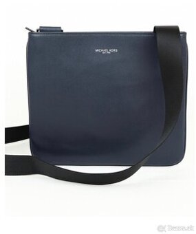 kapsa michael kors cez rameno modra