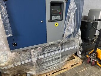 Predám skrutkový kompresor Airpol K7