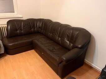 Koženný rozkladací gauč