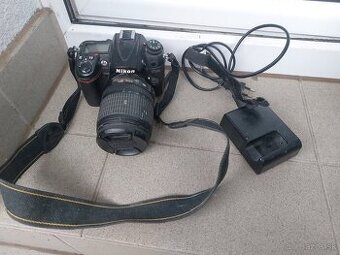 Nikon D7000+ AF-S NIKKOR 18-105mm