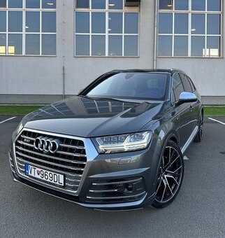 Audi SQ7 - nočné videnie,matrix,Acc, Virtual
