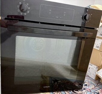 Candy vstavaná rúra