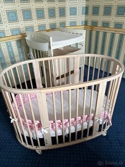 Stokke postielka +prebalovaci pult