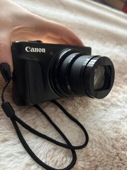 Canon PowerShot SX740 HS Lite čierny