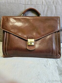 Kvalitná kožená pánska taška/aktovka