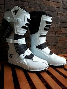 shot čižmy topánky biele pre motocross