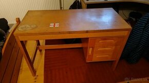 pracovny stôl - 1