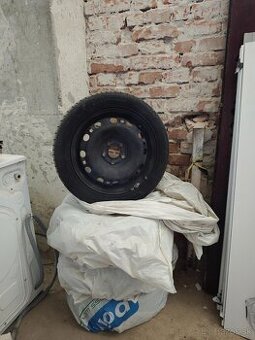 Letné pneumatiky 195/50 R15 na kolesách Fabia 1