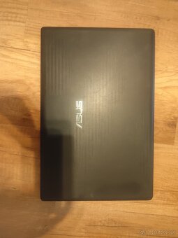 Notebook ASUS X55A, bez HDD, 1 vada