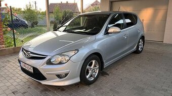 Hyundai i30 1.4 benzin