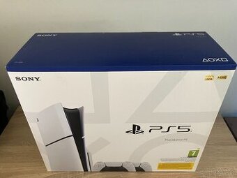 PlayStation 5 Slim (dva ovládače)