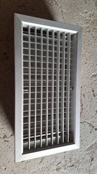 Nástenné hliníkové mriežky 40x20