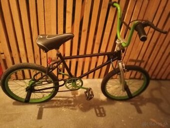 BMX- bicykel