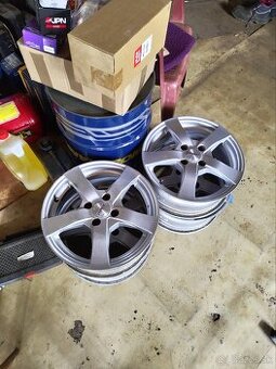 4x100 r15 - 1