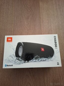 JBL Charge 4