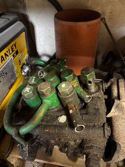 Predám hydraulický rozvádzač Lkt 81 Turbo