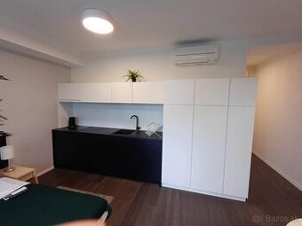 Ponúkam na predaj 1 izb. byt, ul. Žilinská, Bratislava I