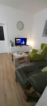 Prenájom 1.5 izbovy byt Malá Praha 2