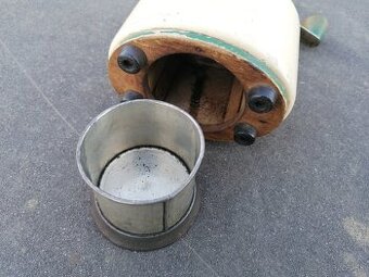 Predám starožitný mlynček B.D Garantie