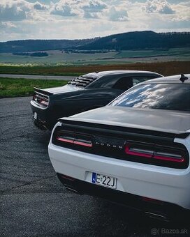 Dodge challenger náhradné diely