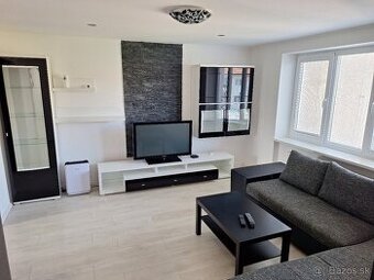 na prenájom krásny 2 izbový byt Prievidza