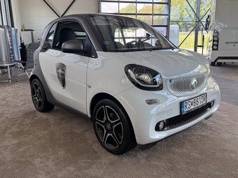 SMART FORTWO COUPÉ 0.9T AUTOMAT | IBA 18 200 km | TOP STAV