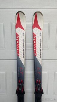 Lyže ATOMIC PERFORMER 170 cm.