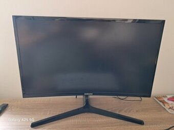 Samsung Odyssey CRG5 herný monitor