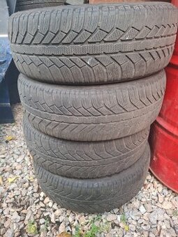 205/60 R16