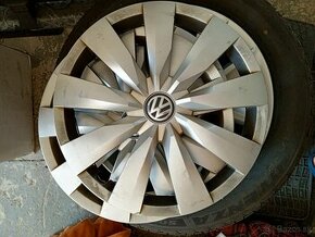 5TA601147A → predám originál puklice VW GROUP