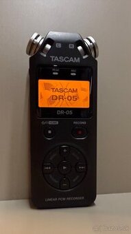 Tascam DR-05 audio rekordér
