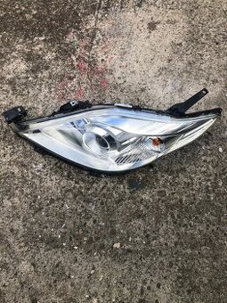 Mazda 5 svetlo lavé predné