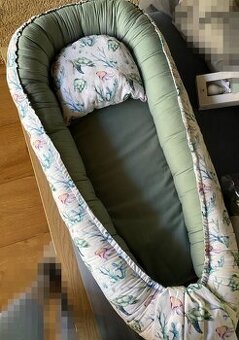 Hniezdo a zavinovačka