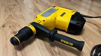 Elektrické kombinované kladivo DeWALT D25614K-QS