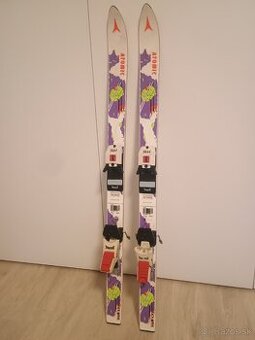 Detské zjazdové lyže Atomic Globe JR 110 cm